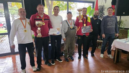 први екипно кркушка велес